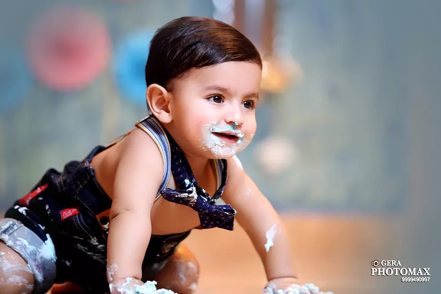 Baby photographer in Delhi by Gera Photomax