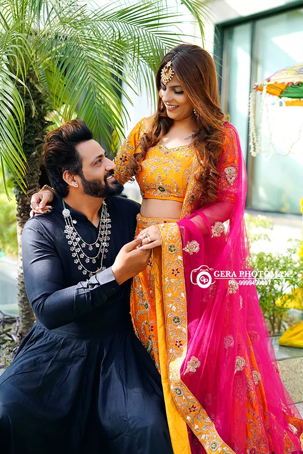 Engagement photographer in Delhi